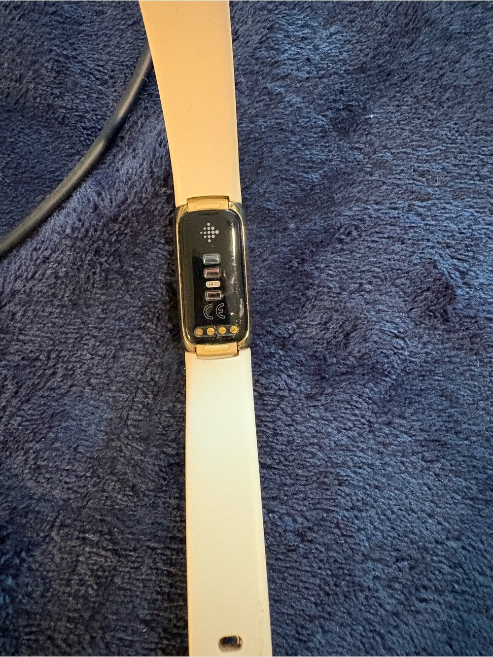 fitbit Luxe Fitness & Wellness Tracker - Cream Band - Picture 3 of 6